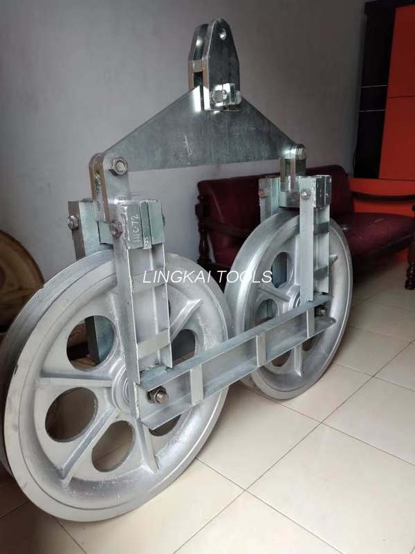 పవర్ లైన్ నిర్మాణం కోసం సింగిల్ కండక్టర్ టెన్డం షీవ్స్ స్ట్రింగ్ బ్లాక్స్
